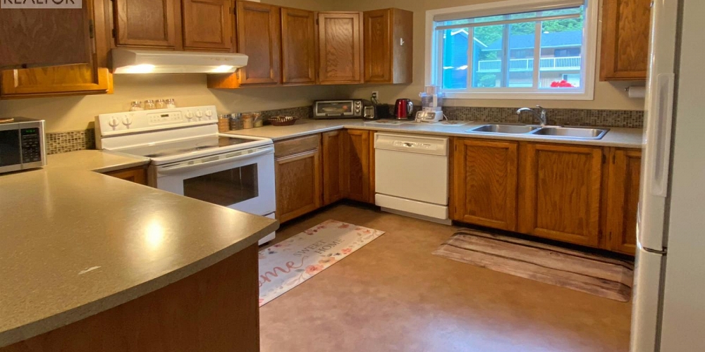 1824 KOOTENAY AVENUE Prince Rupert Photo 8 1824 KOOTENAY AVENUE Prince Rupert Photo 8